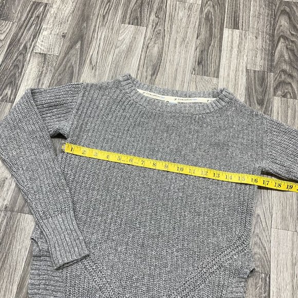 TOMS Crewneck Pullover Green Wool Blend Knit Sweater Women's Size XS - Picture 6 of 11